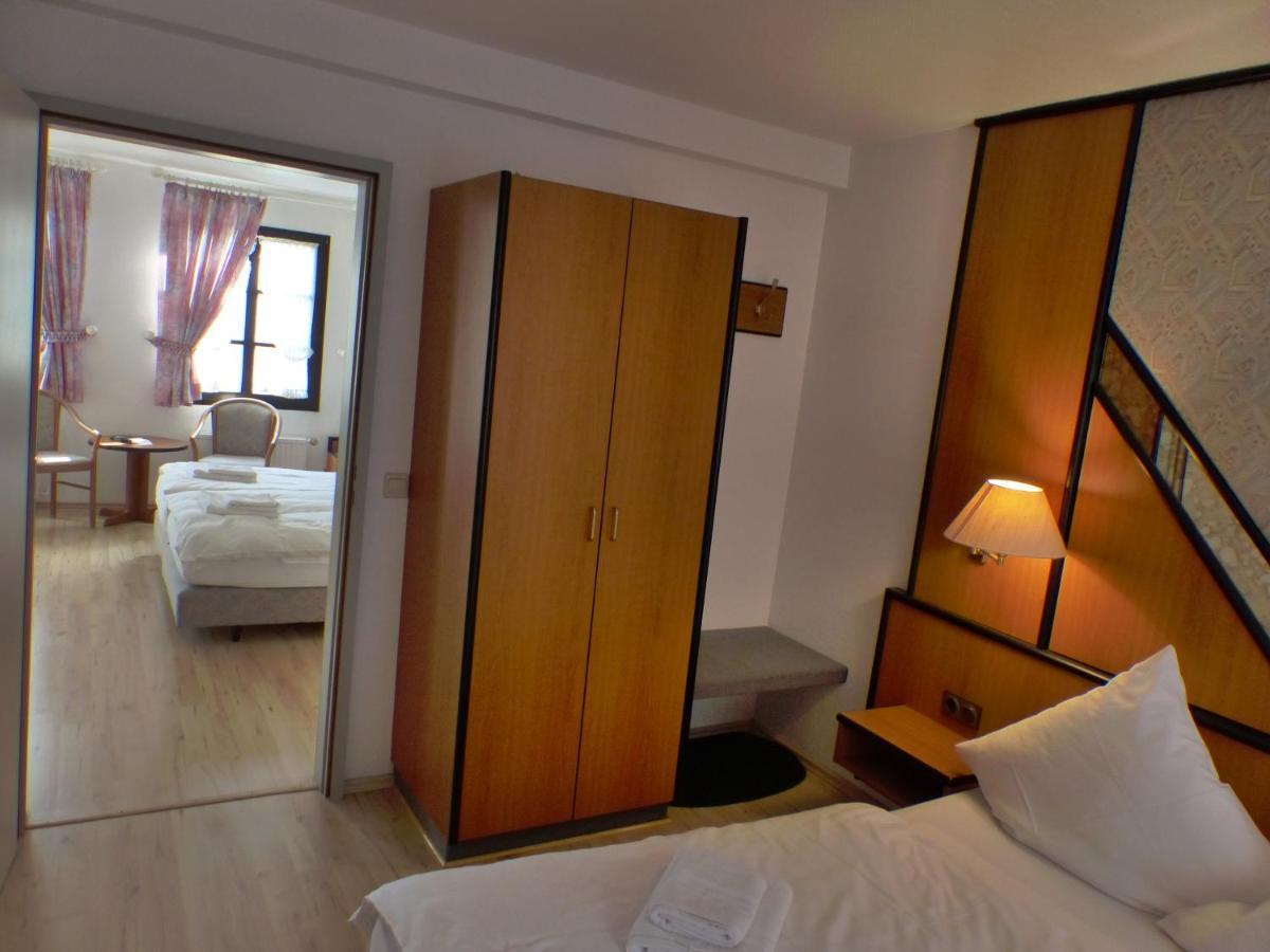 Hotel Zur Post Dabringhausen - Contactless Self Check-In Wermelskirchen Exterior foto
