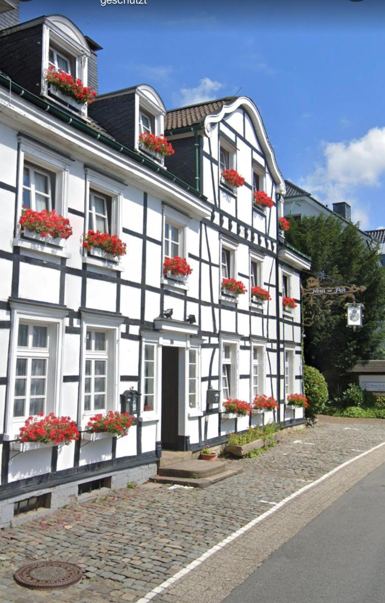 Hotel Zur Post Dabringhausen - Contactless Self Check-In Wermelskirchen Exterior foto